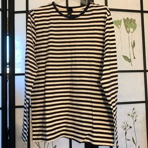 EUC H&M shirt